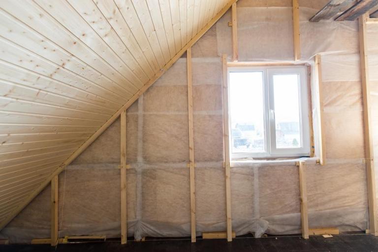 À Auchel, l'isolation des combles protège efficacement votre logement